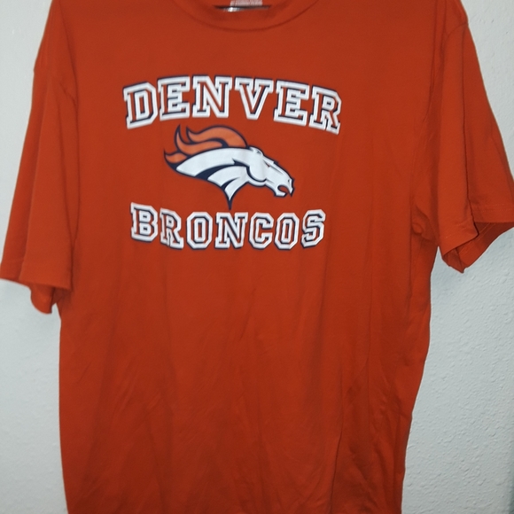 NFL Denver Broncos Men's Shirt - Picture 2 of 8